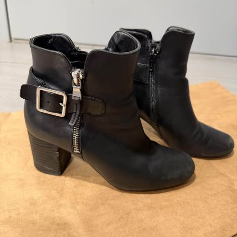 RALPH LAUREN LEATHER BOOTS